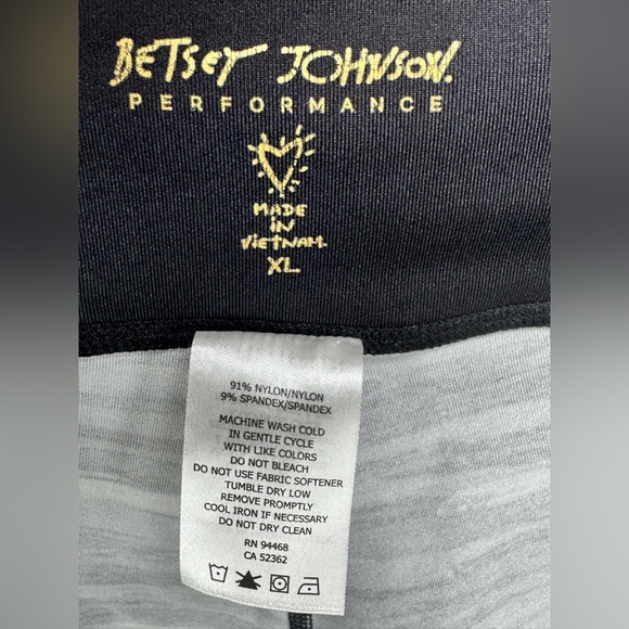 Betsy Johnson Performance Capri Leggings XL Black/Gray Mid Rise - Picture 6 of 7